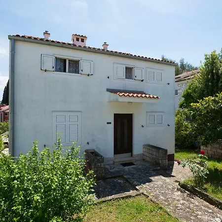 Apartment Francika *